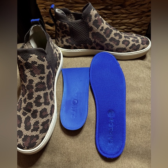 Rothy's Women's Chelsea Boot in Wildcat, Size 10 - Picture 5 of 6